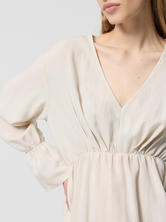 Damska sukienka mini Outhorn OTHWSS24TDREF142 - beżowa 