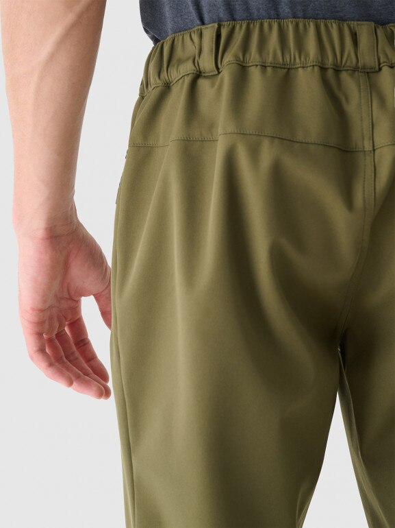Męskie spodnie softshellowe 4F 4FRAW24TFTRM1006 - oliwkowe/khaki