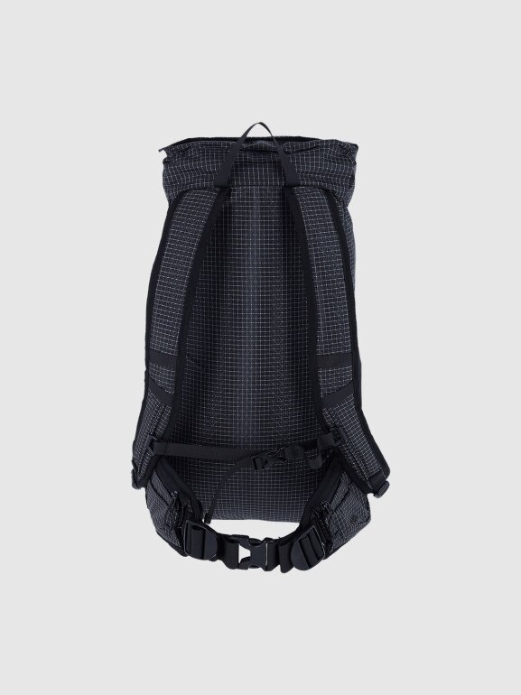 Plecak trekkingowy 25 l 4F 4FRSS25ABACU487 - czarny