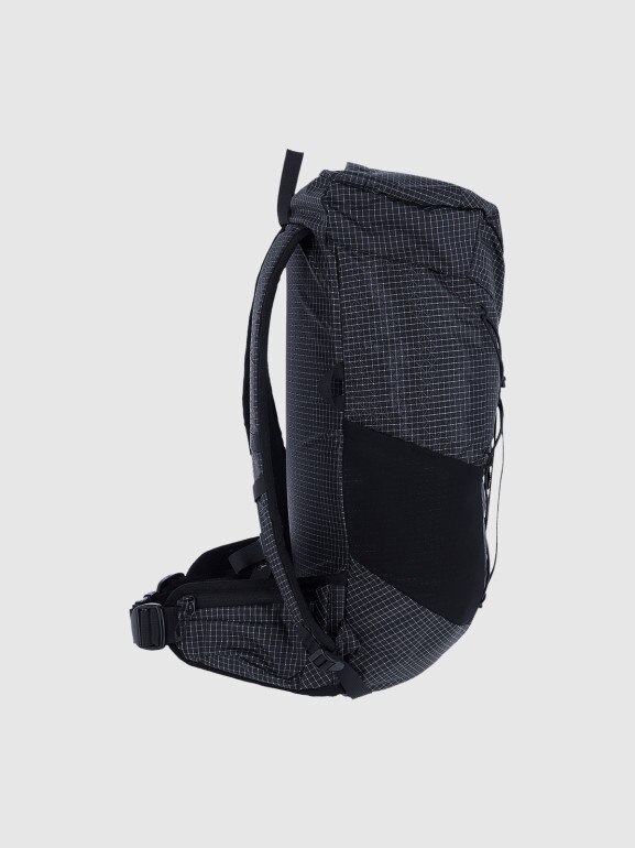 Plecak trekkingowy 25 l 4F 4FRSS25ABACU487 - czarny