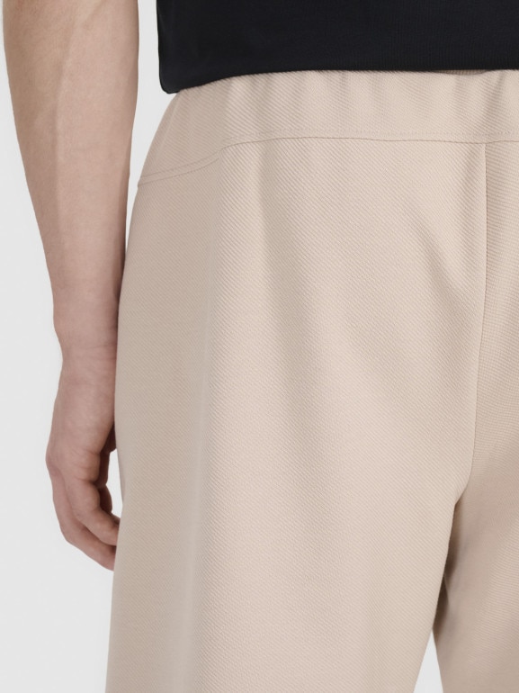 Męskie spodenki casual 4F 4FRSS25TSHOM746 - beżowe