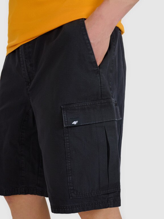 Męskie spodenki casual cargo 4F 4FRSS25TSHOM759 - czarne