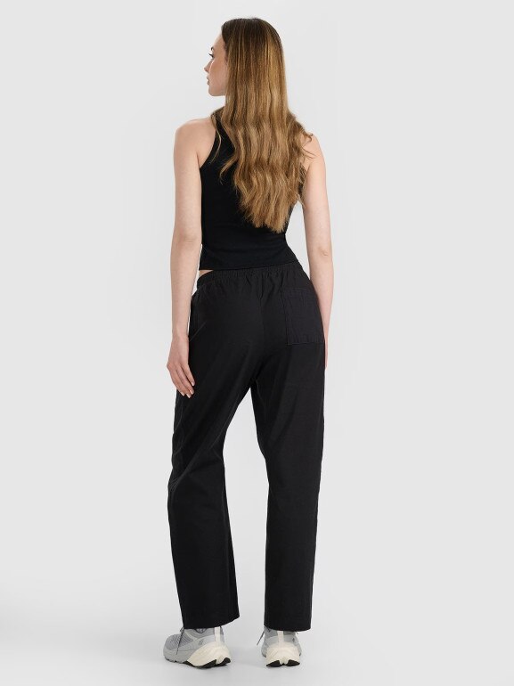 Damskie spodnie casual 4F 4FRSS25TTROF1448 - czarne