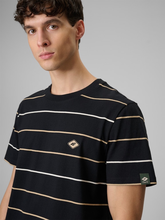 Męski t-shirt z nadrukiem 4F 4FRSS26TTSHM3812 - czarny