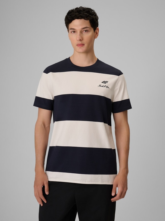 Męski t-shirt z nadrukiem 4F 4FRSS26TTSHM3975 - czarny