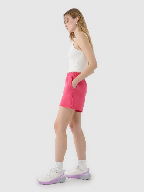 Damskie spodenki dresowe 4F 4FWSS25TSHOF540 - różowe