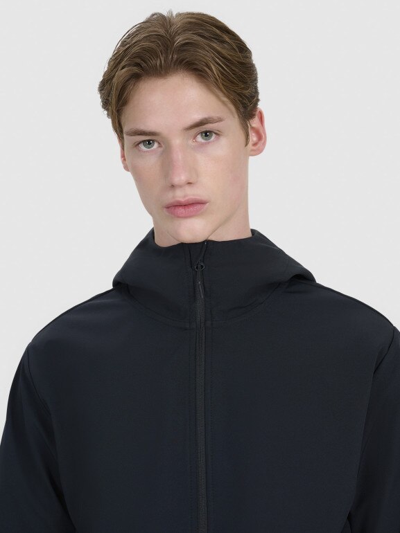 Męski softshell z kapturem 4F 4FWSS25TSOFM324 - czarny
