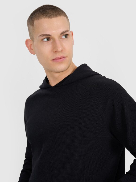 Męska bluza dresowa nierozpinana z kapturem 4F 4FWSS25TSWSM1558 - czarna