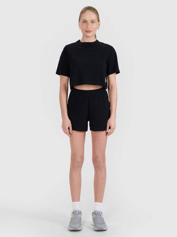 Damski t-shirt crop top 4F 4FWSS25TTSHF1977 - czarny