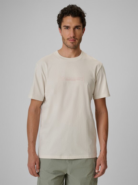 Męski t-shirt z nadrukiem 4F 4FWSS26TTSHM2668 - beżowy