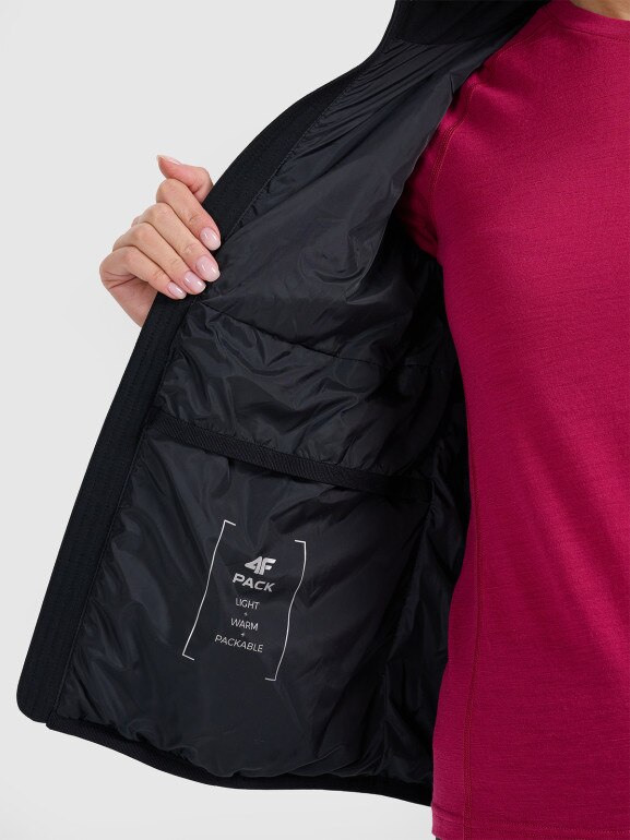 Damska kurtka puchowa trekkingowa 4F 4FWAW25TDJAF633 - czarna