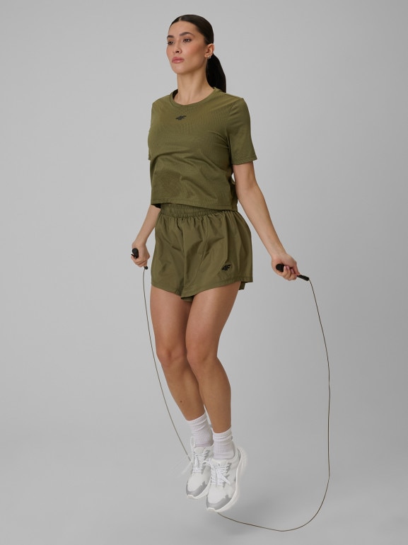 Damski crop top treningowy 4F 4FWSS26TFTSF1806 - khaki