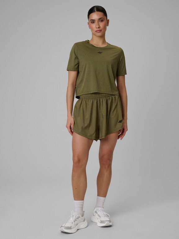 Damski crop top treningowy 4F 4FWSS26TFTSF1806 - khaki