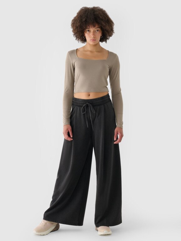 Damski longsleeve crop top 4F 4FRSS24TLONF499 - brązowy