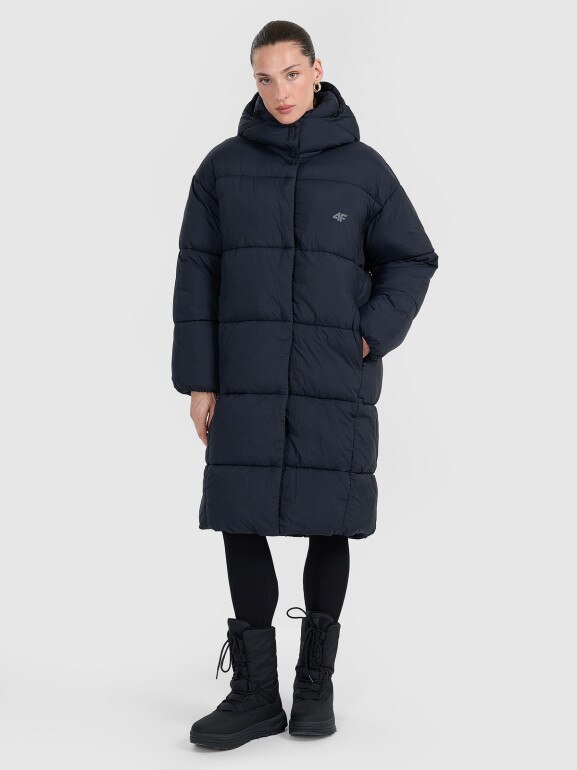 Damski płaszcz puchowy syntetyczny 4F 4FWAW25TDJAF588 - czarny