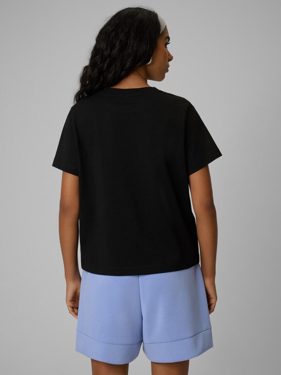 Damski t-shirt boxy z nadrukiem 4F 4FWSS26TTSHF2739 - czarny