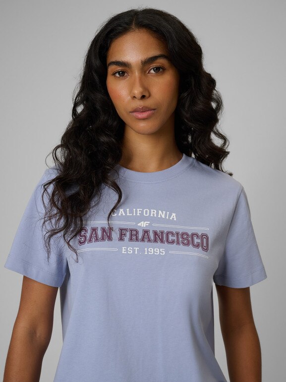 Damski t-shirt boxy z nadrukiem 4F 4FWSS26TTSHF2739 - niebieski