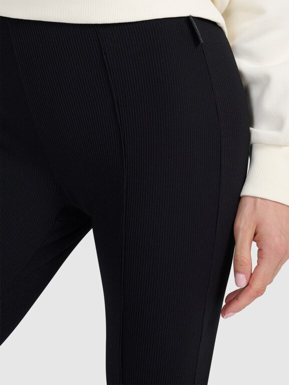 Damskie legginsy 4F 4FWAW25TTIGF237 - czarne