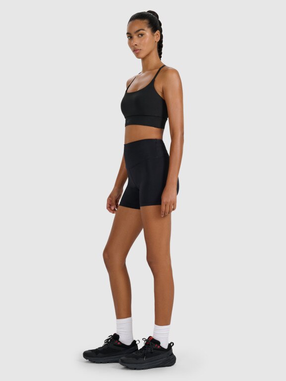 Damskie legginsy krótkie treningowe 4F 4FWMM00TFSTF081 - czarne