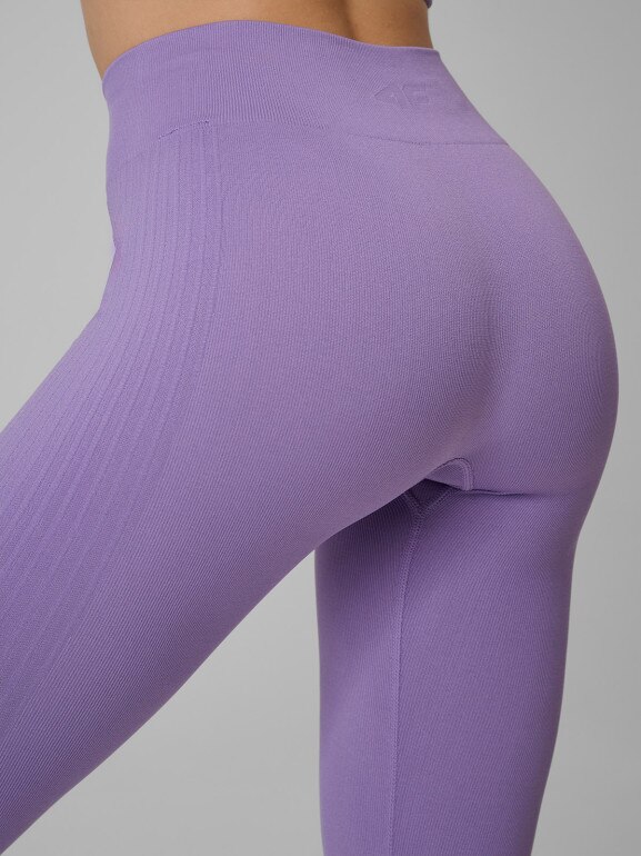 Damskie legginsy treningowe 4F 4FWSS26TFTIF420 - fioletowe