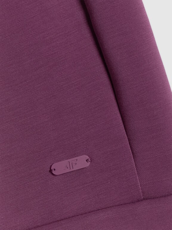Damskie spodenki dresowe 4F 4FWSS26TSHOF717 - fioletowe