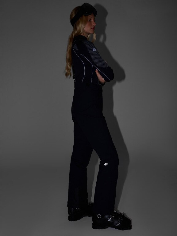 Damskie spodnie narciarskie 4F 4FWAW25TFTRF0944 - czarne