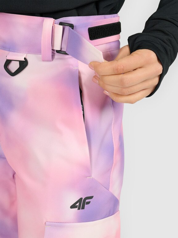 Damskie spodnie snowboardowe 4F 4FWAW25TFTRF1220 - multikolor