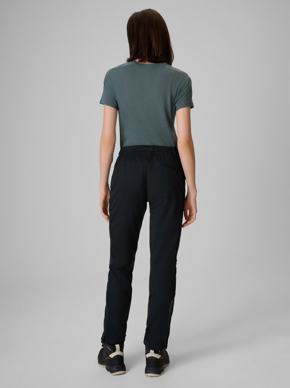 Damskie spodnie trekkingowe softshell 4F 4FWSS26TFTRF1352 - czarne