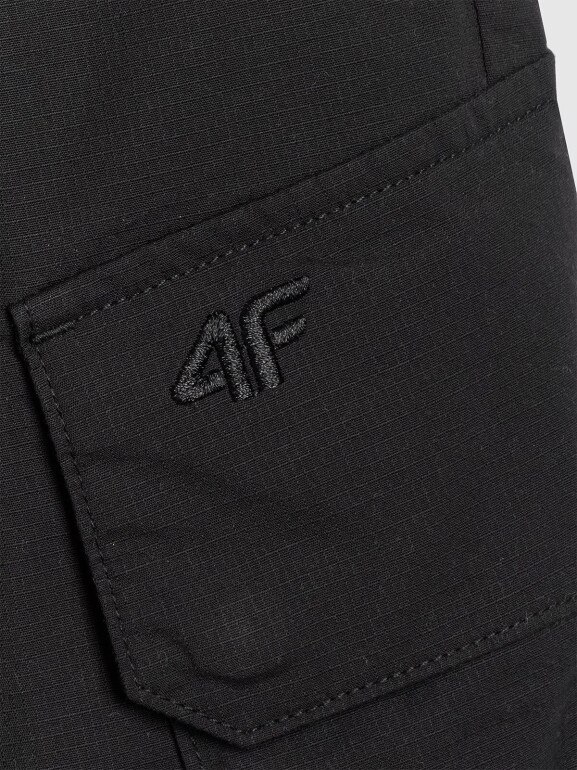 Dziewczęce spodnie cargo 4F 4FJRAW25TTROF1533 - czarne