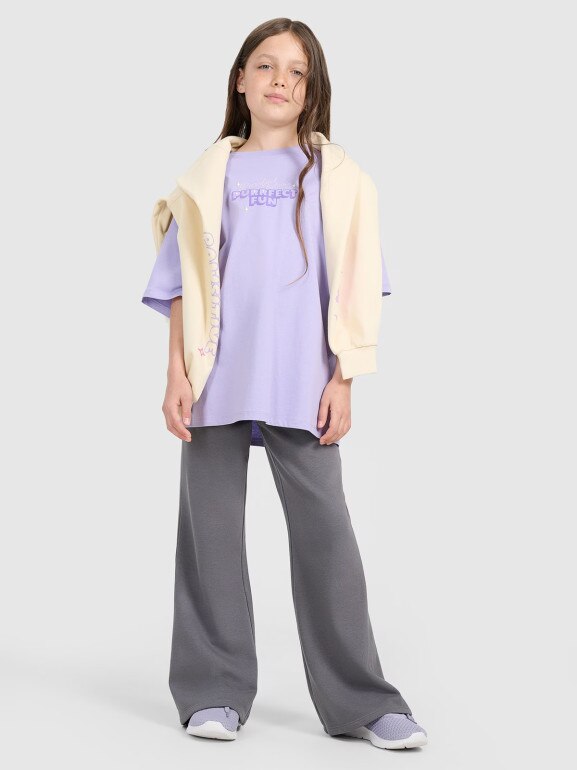 Dziewczęcy t-shirt oversize z nadrukiem 4F 4FJRAW25TTSHF3200 - fioletowy