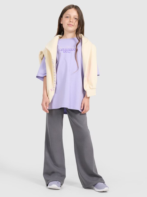 Dziewczęcy t-shirt oversize z nadrukiem 4F 4FJRAW25TTSHF3200 - fioletowy