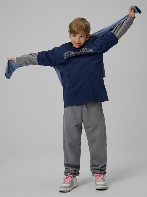 Chłopięcy t-shirt z nadrukiem 4F 4FJRSS26TTSHM3465 - granatowy