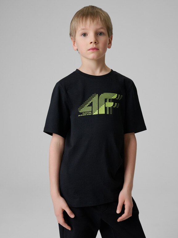Chłopięcy t-shirt z nadrukiem 4F 4FJRSS26TTSHM3864 - czarny