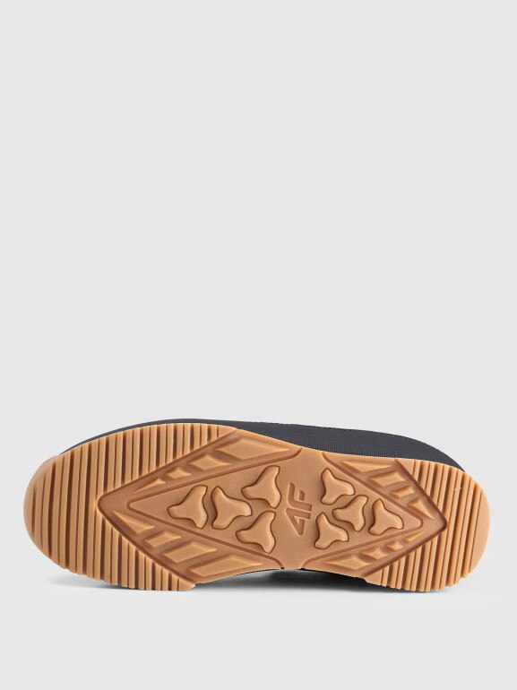 Chłopięce buty przejściowe 4F 4-WALKER 4FJRAW25FWINM069 - czarne