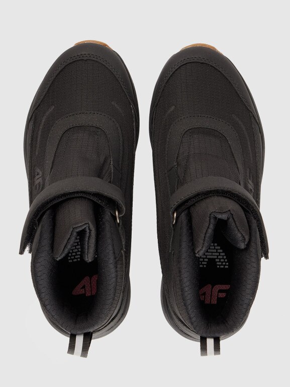 Chłopięce buty zimowe śniegowce 4F 4FJRAW25FSBSM034 - czarne