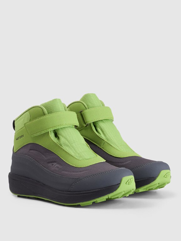 Chłopięce buty zimowe śniegowce 4F 4FJRAW25FSBSM034 - czarne