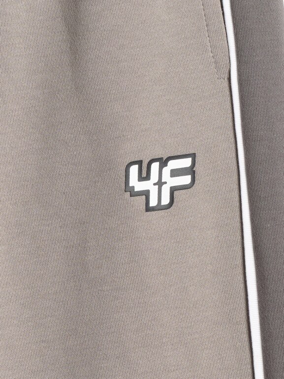 Chłopięce spodnie dresowe joggery 4F 4FJRSS26TTROM1873 - szare