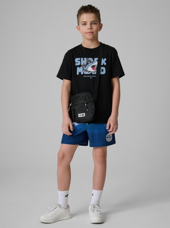 Chłopięcy t-shirt z nadrukiem 4F 4FJRSS26TTSHM3902 - czarny