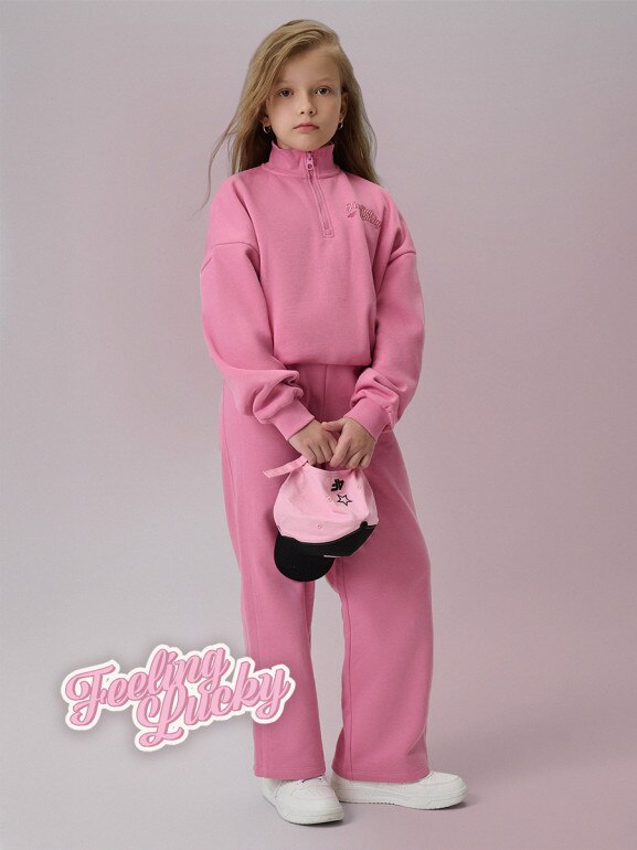 Dziewczęce spodnie dresowe 4F 4FJRSS26TTROF1727 - różowe