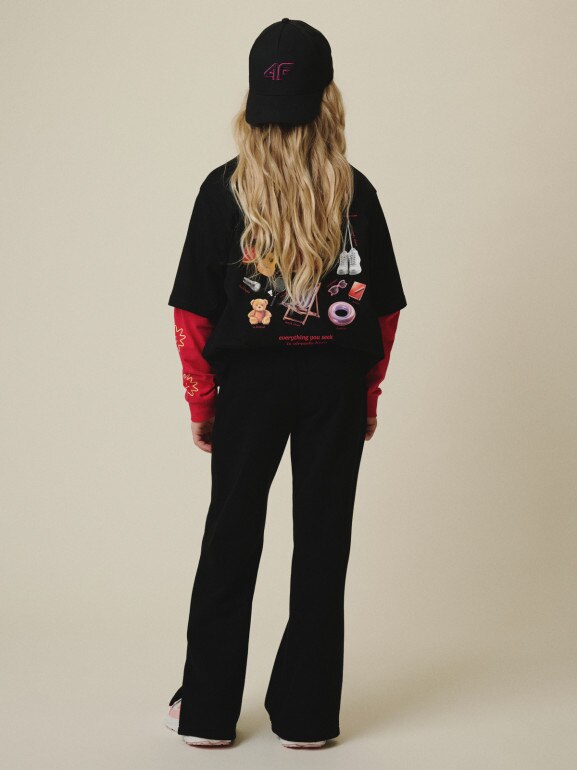 Dziewczęce spodnie dresowe 4F 4FJRSS26TTROF1870 - czarne