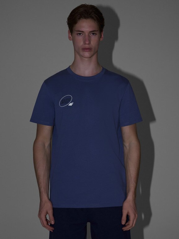 Męski t-shirt z nadrukiem 4F 4FRSS25TTSHM2850 - niebieski