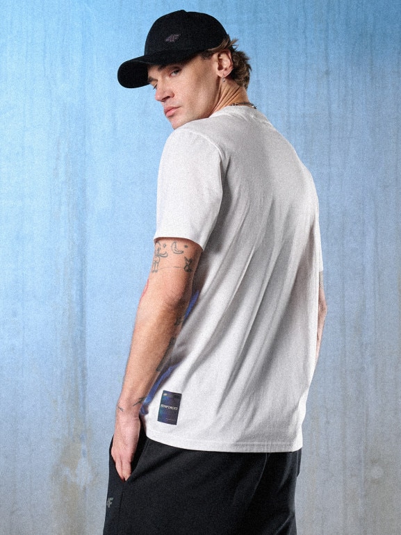 Męski t-shirt z nadrukiem 4F 4FRSS26TTSHM3661 - biały