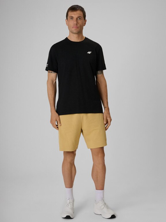 Męski t-shirt z nadrukiem 4F 4FRSS26TTSHM3994 - czarny