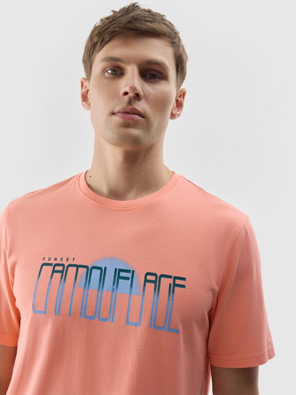 Męski t-shirt z nadrukiem 4F 4FWSS24TTSHM1288 - pomarańczowy