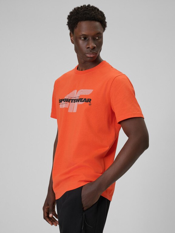 Męski t-shirt z nadrukiem 4F 4FWSS26TTSHM2666 - pomarańczowy