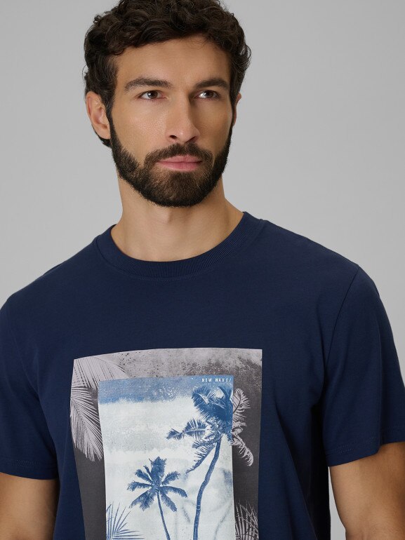 Męski t-shirt z nadrukiem 4F 4FWSS26TTSHM3034 - granatowy