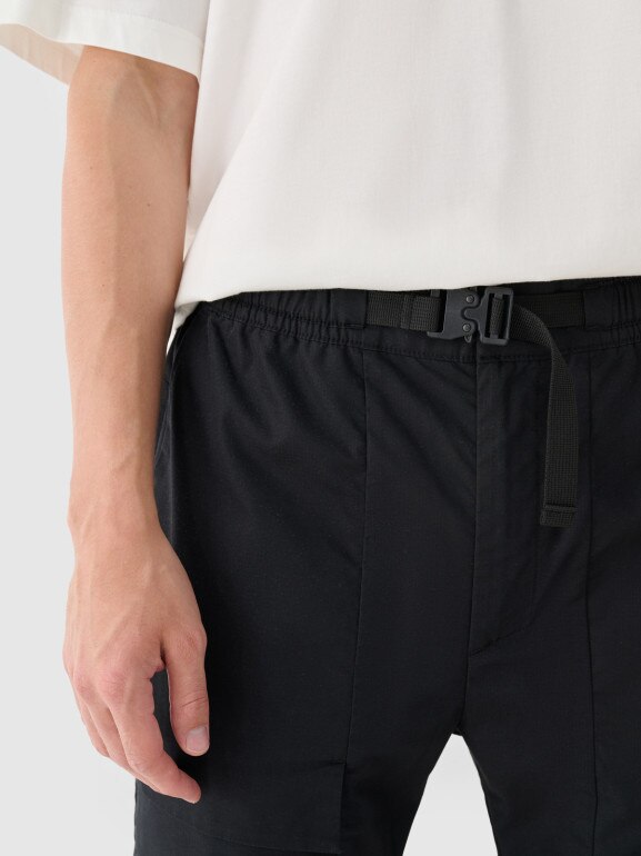 Męskie spodnie casual 4F 4FRSS24TTROM1327 - czarne