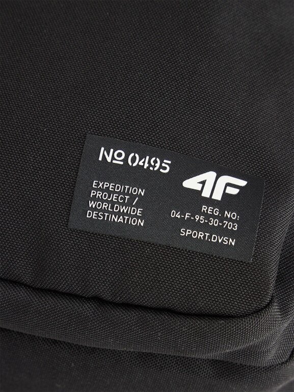 Saszetka na ramię 4F 4FRAW25APOUU101 - czarna