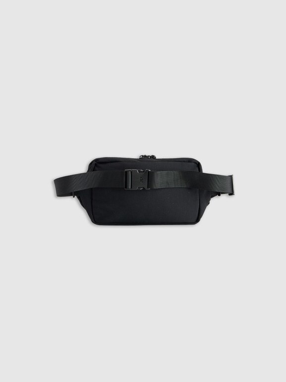 Saszetka nerka 4F 4FRAW25AWAIU138 - czarna