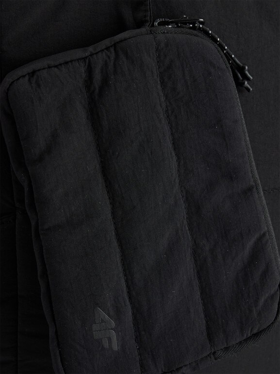 Torba na ramię 27 L 4F 4FWAW25ASBGF091 - czarna